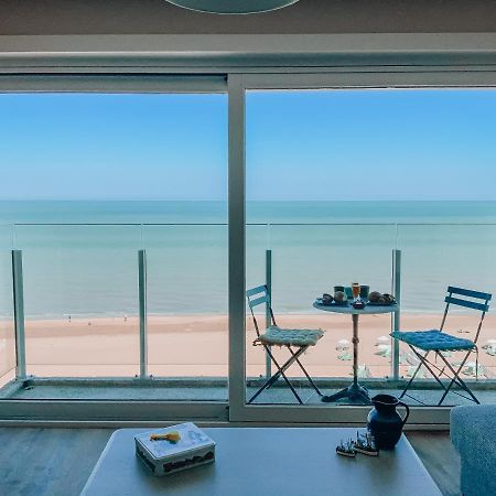 Genieten Van De Vlaamse Kust Met Prachtig Zeezicht Де-Хаан Экстерьер фото