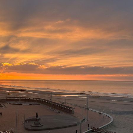 Genieten Van De Vlaamse Kust Met Prachtig Zeezicht Де-Хаан Экстерьер фото